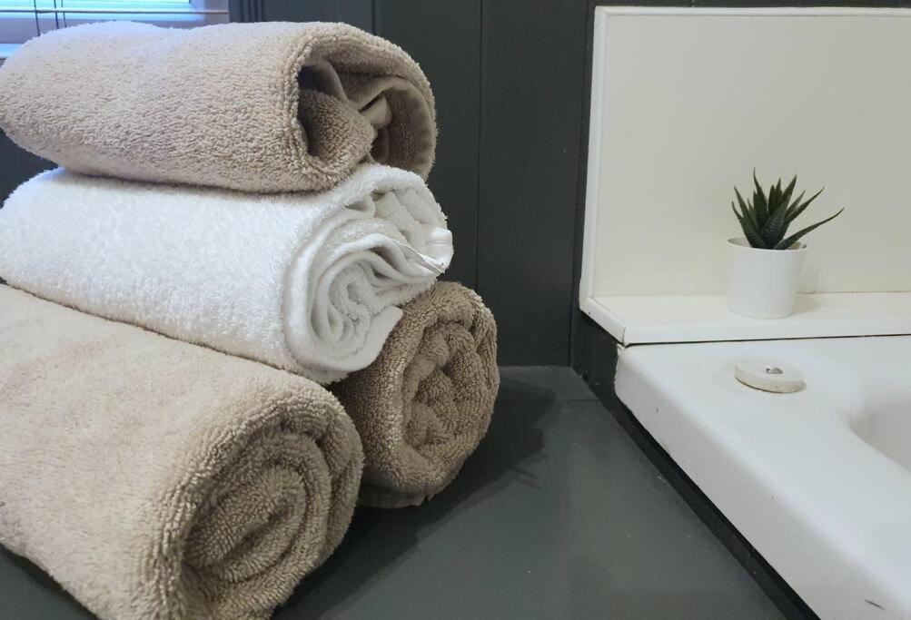 Little Cosy Getaway - York Villa Luaran gambar