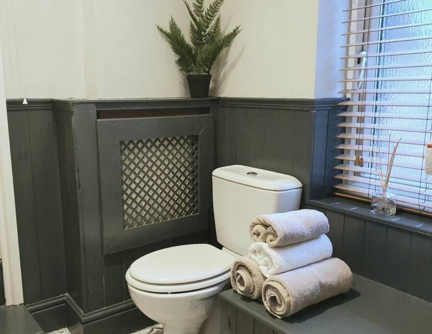 Little Cosy Getaway - York Villa Luaran gambar